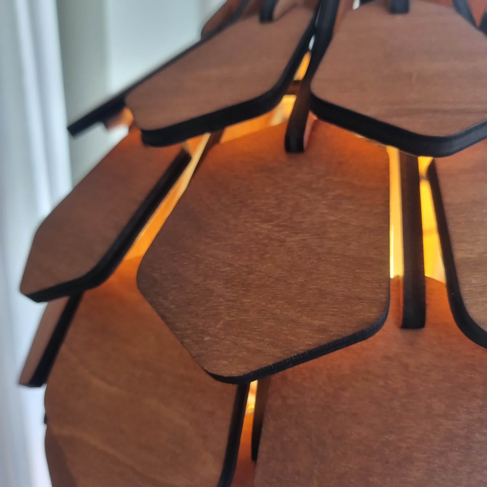 Koglelampe - Teak - Ø38
